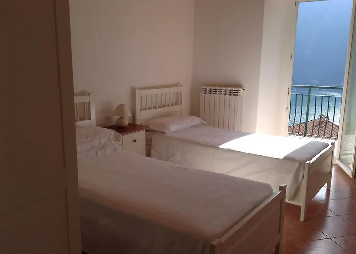 La Casa Di Miro * Nesso